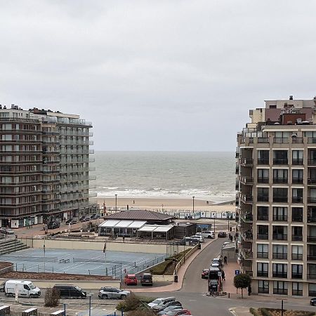 Studio Met Frontaal Zeezicht Middelkerke Buitenkant foto