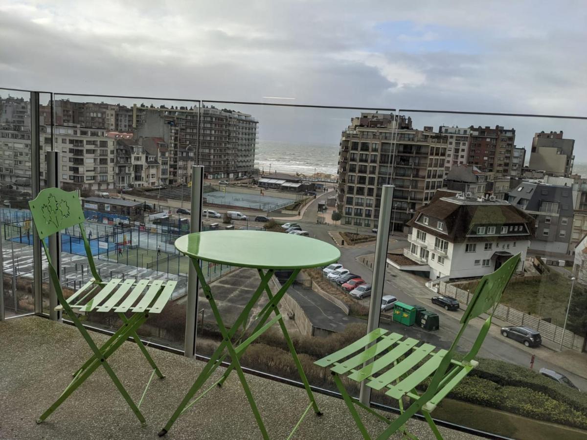 Studio Met Frontaal Zeezicht Middelkerke Buitenkant foto